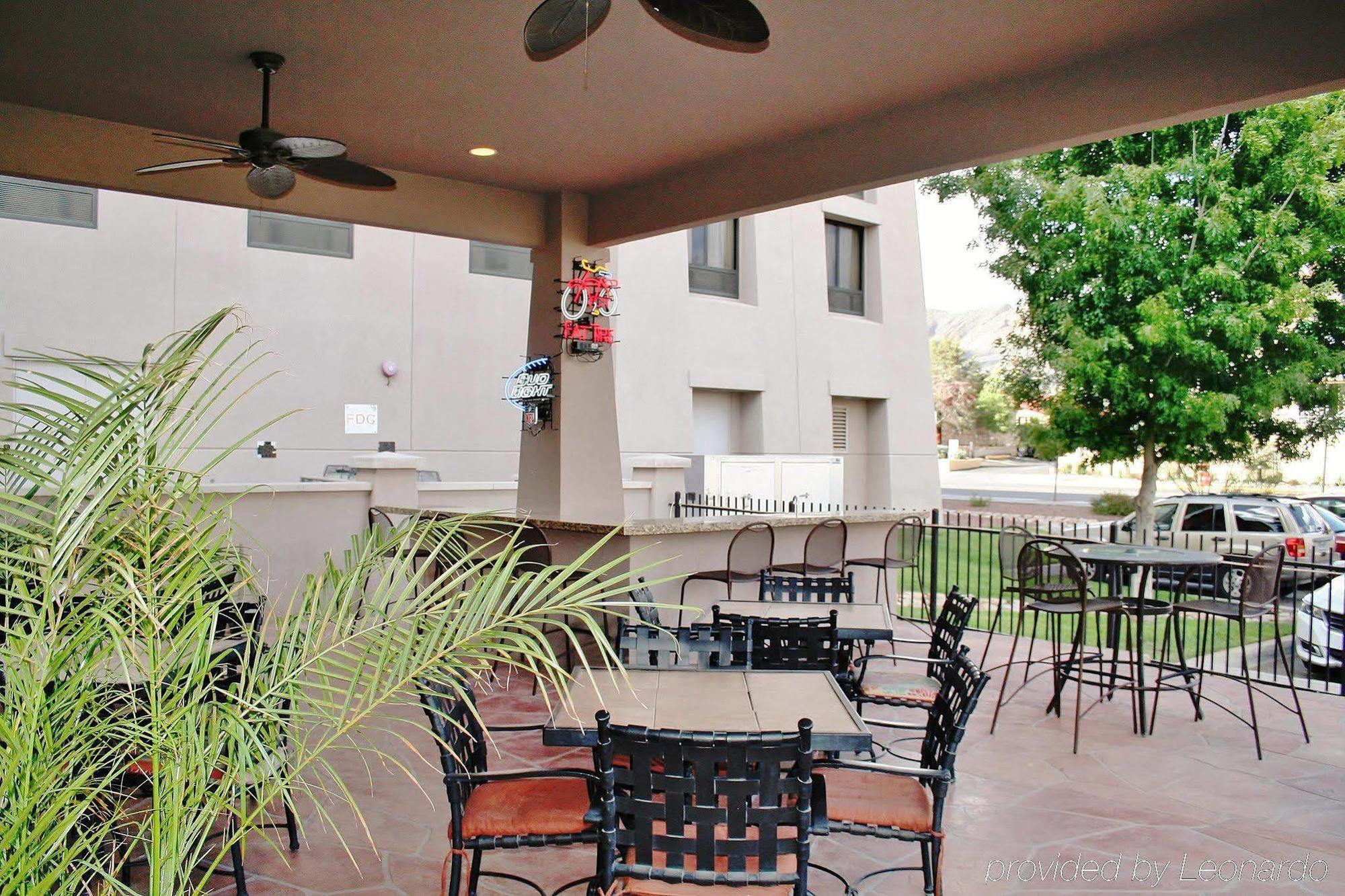 Hilton Garden Inn El Paso University Exterior photo